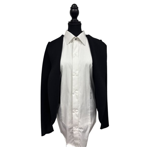 Elegant Black Blazer for Women - Picture 4 of 10